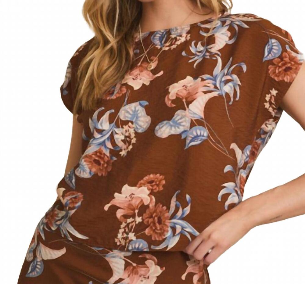NEW GILLI midnight blossom blouse in brown floral